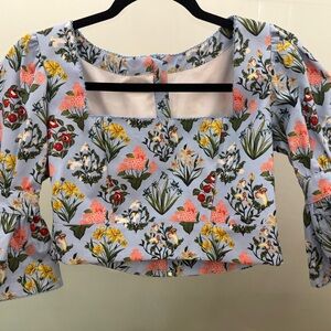 Agua Bendita Crop Blouse with Square Neckline and Puff Sleeves